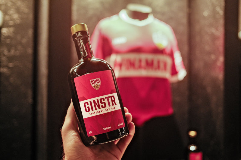 VfB Stuttgart (Bundesliga) x GINSTR - STUTTGART DRY GIN (0.5 l) - the limited edition